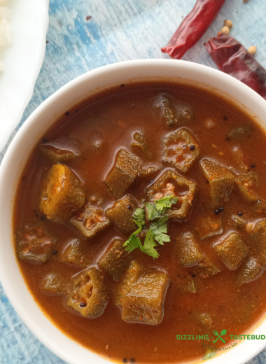 Benedekayi Gojju is a traditional recipe from Mysore region of Karnataka, referring to sautéed okra in a tangy, spicy sauce. Served with hot rice, curd rice or chapatis.