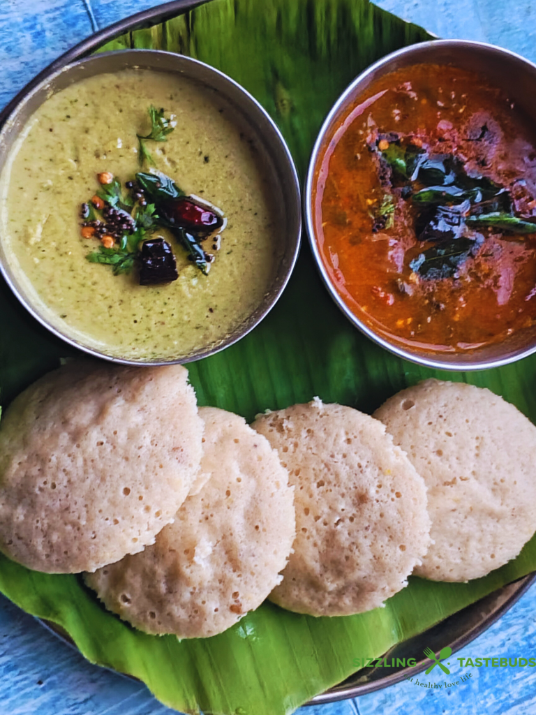 Moong dal Idli is a no-rice Idli / steamed rice cake made with fermented lentil batter. Served for breakfast / brunch with chutney or sambhar.