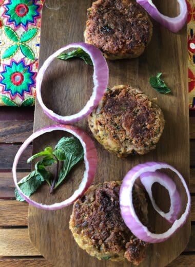 Galouti Kebab or Galoti Kebab is a melt-in-the-mouth vegetarian version of the famous Lucknowi Galoti Kebab. Often served at Iftar or parties with a yogurt-mint dip