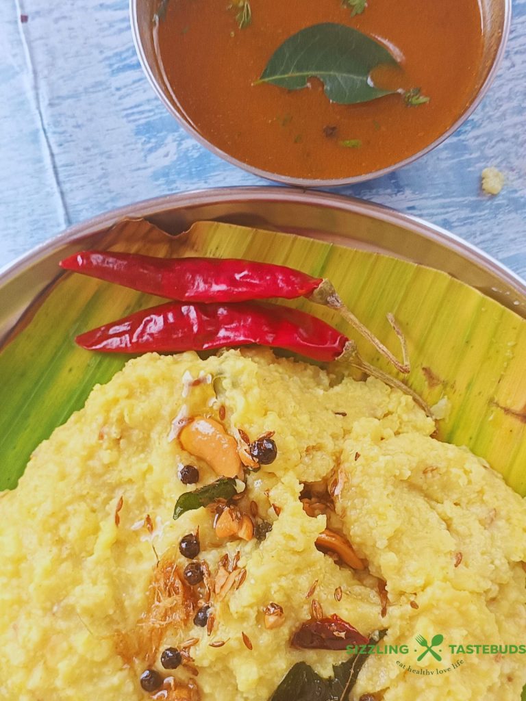 Samai or Little Millet Pongal is a quick, nutritious and filling Gluten Free breakfast or dinner made with Little Millet and Moong dal. Served hot with Chutney and / or sambhar .