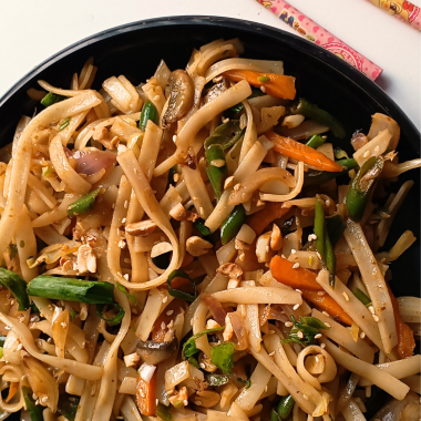 ‘Vegan Pad Thai is a quick to make Asian-style Dinner in under 30 mins. Totally customisable with protein of choice, it is a delicious meal that your family will surely love.